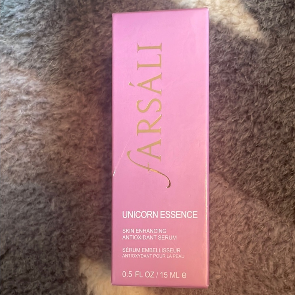 FARSÁLI Unicorn Essence Serum - Pink